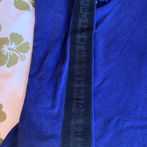 Calvin Klein quarter zip - Picture 2 of 3